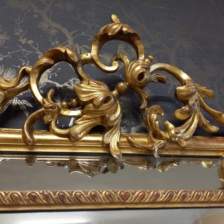 Miroir de style Louis XVI 150   110